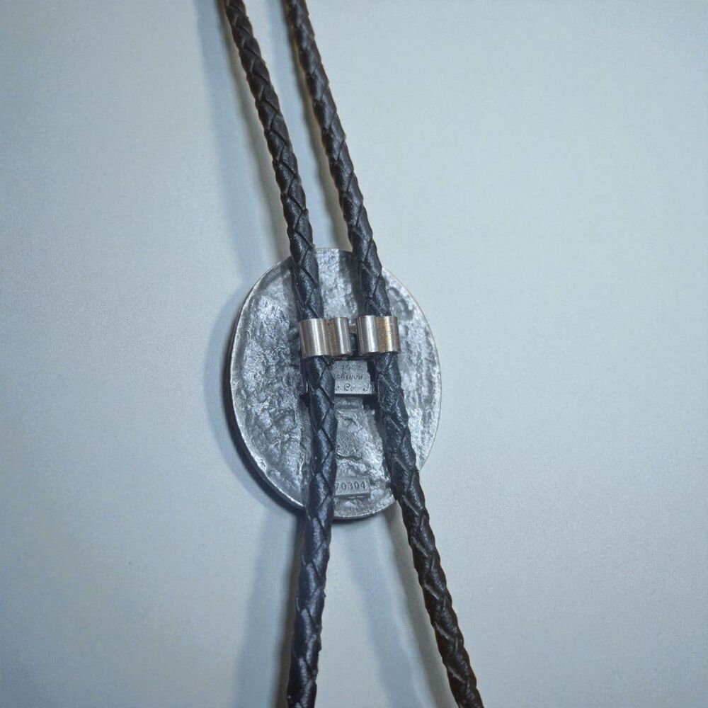 Vintage Siskiyou Bolo Tie Enamel Pewter Flower - Picture 2 of 4